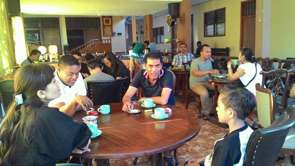 โรงแรมเซ็นทรัล Buleleng  ภายนอก รูปภาพ